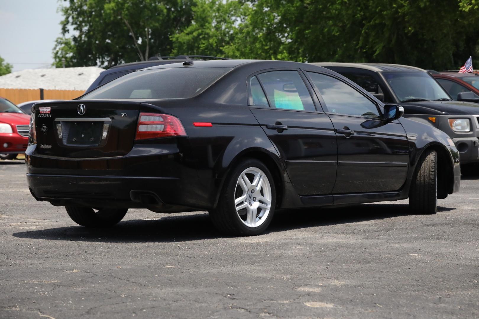 2008 BLACK ACURA TL 5-Speed AT with Navigation System (19UUA66238A) with an 3.2L V6 SOHC 24V engine, 5-SPEED AUTOMATIC transmission, located at 420 E. Kingsbury St., Seguin, TX, 78155, (830) 401-0495, 29.581060, -97.961647 - Photo#4